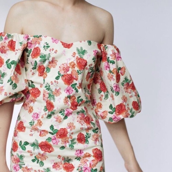 Zara Floral Off Shoulder Mini Dress. Size Medium. - Picture 3 of 4